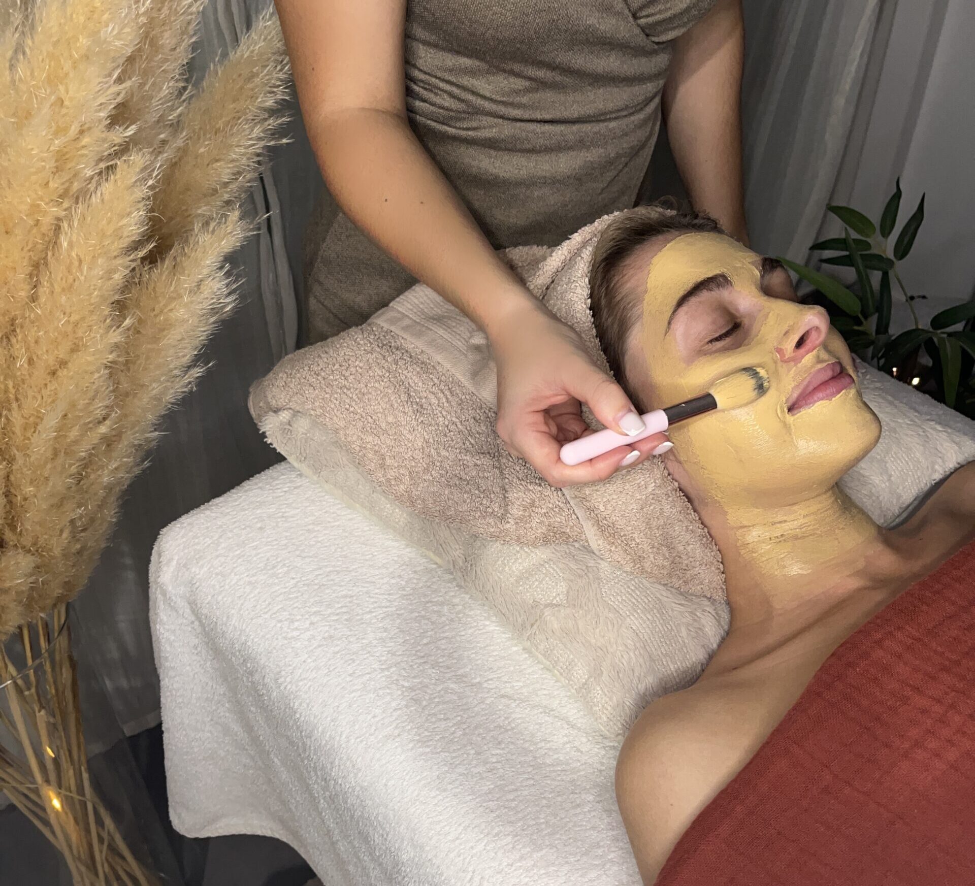 4. Formation SOIN VISAGE SUBLIMATEUR